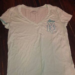Tee shirt mint colored